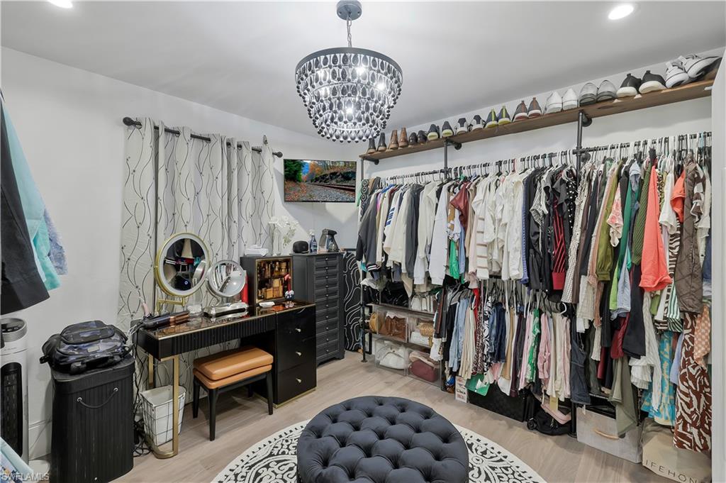 PARK WEST VILLAS - Residential