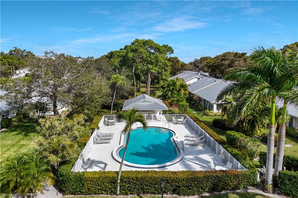 PARK WEST VILLAS - Residential