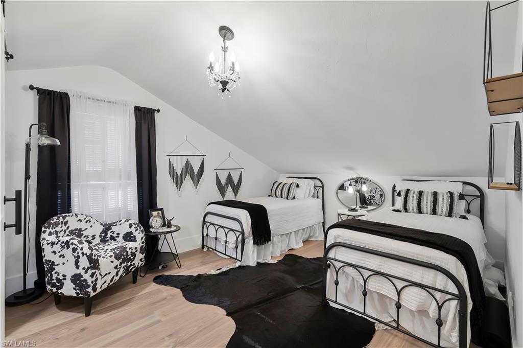 PARK WEST VILLAS - Residential