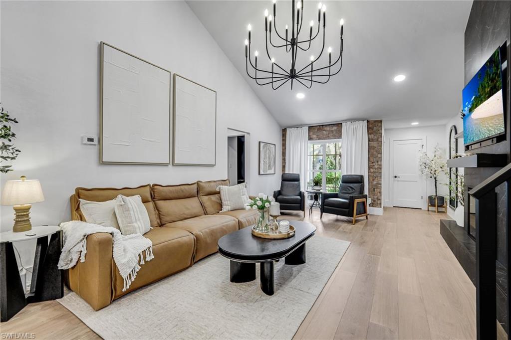 PARK WEST VILLAS - Residential