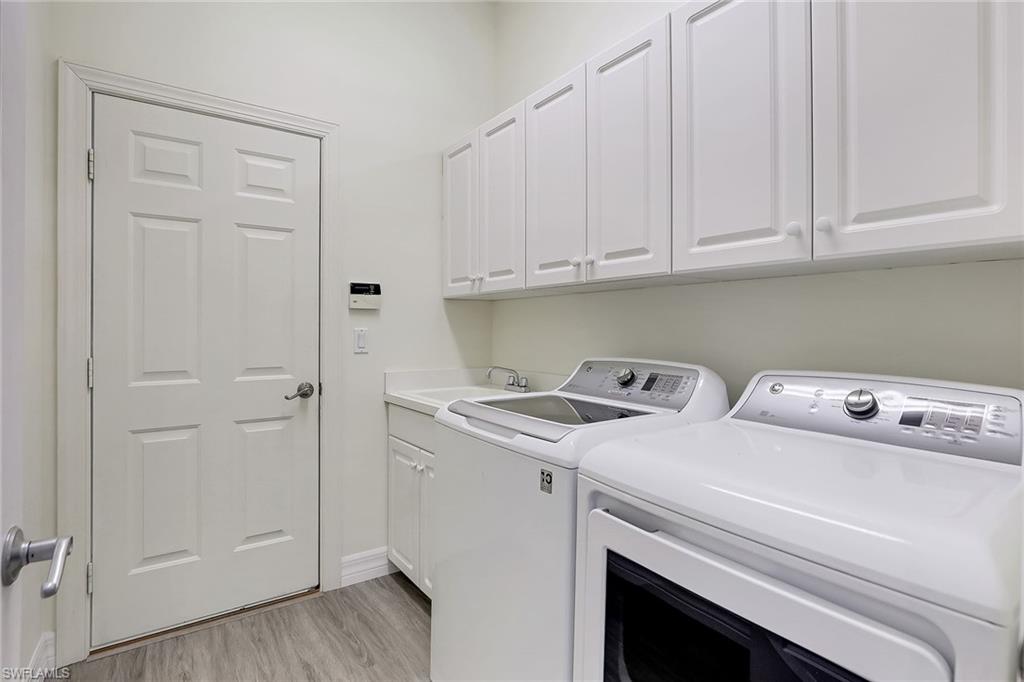 LONGLAKE - Residential