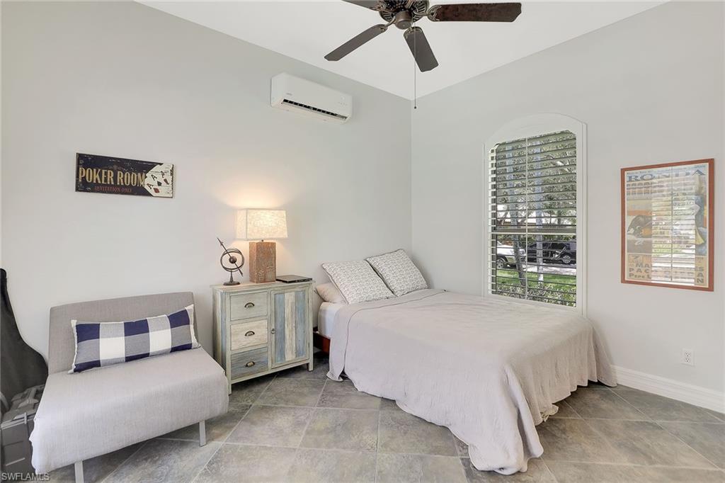 LONGLAKE - Residential