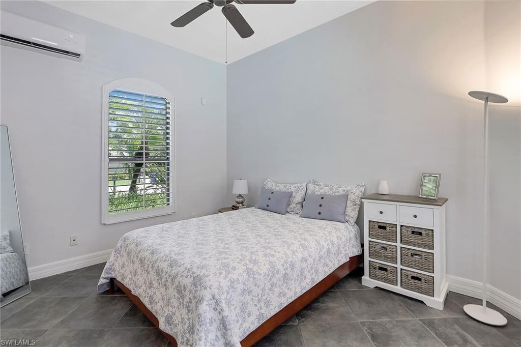 LONGLAKE - Residential