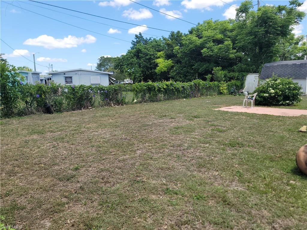 LEHIGH ACRES - Residential