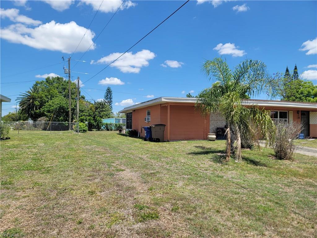 LEHIGH ACRES - Residential