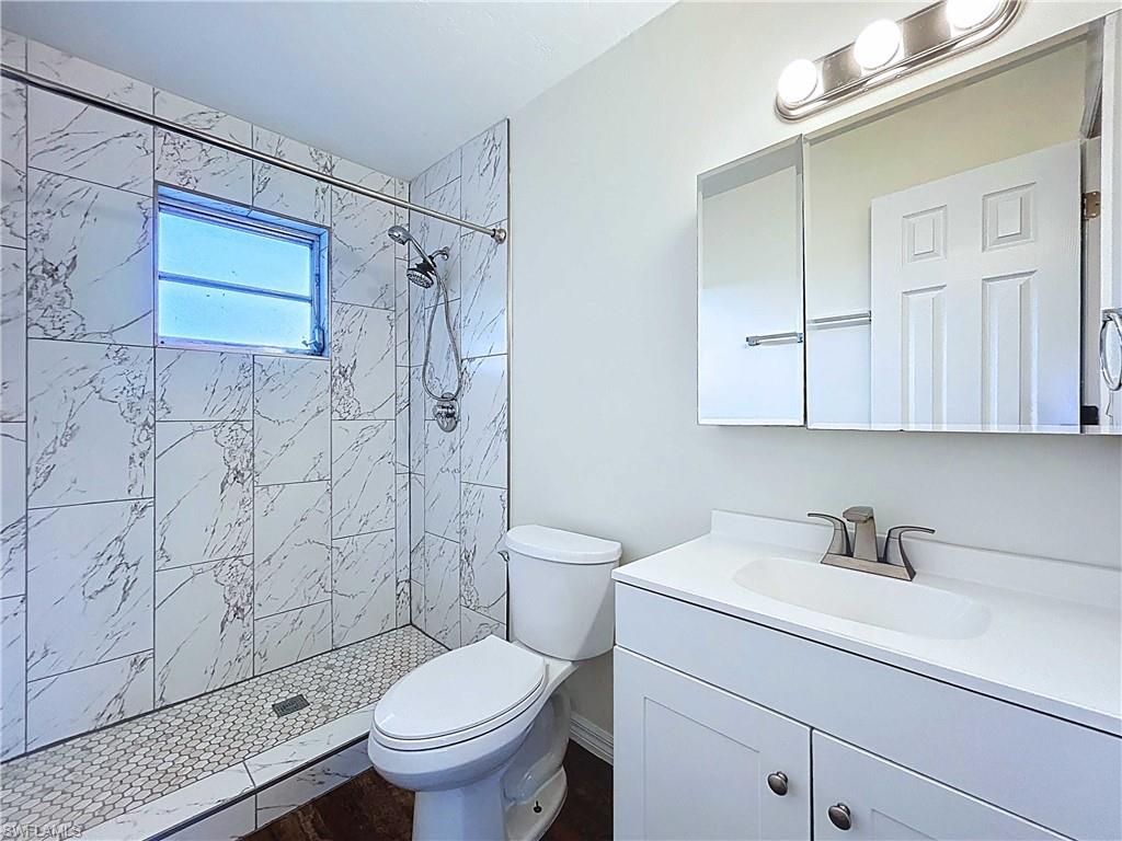 FORT MYERS SHORES - Residential