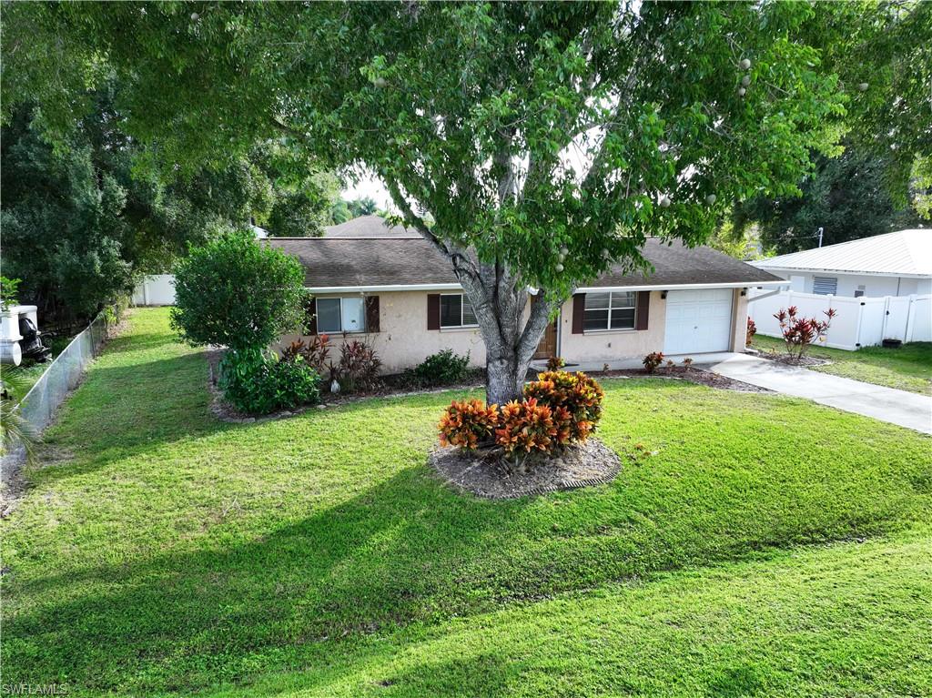 FORT MYERS SHORES - Residential