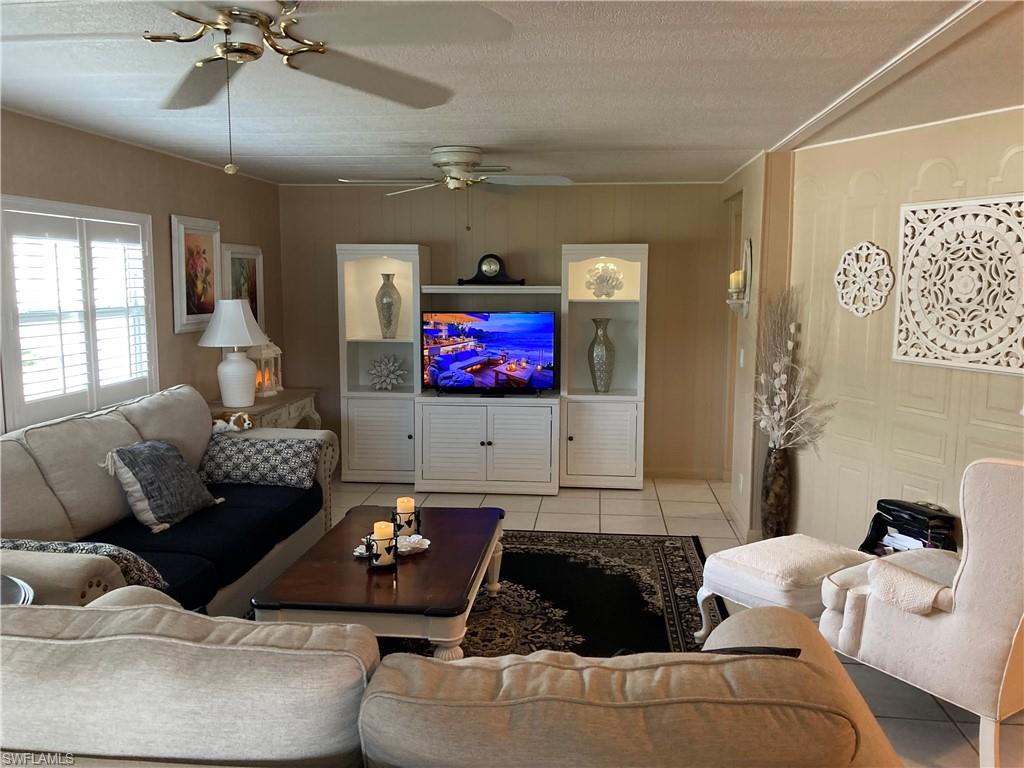 RIVIERA COLONY GOLF ESTATES - Residential