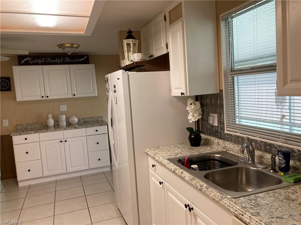 RIVIERA COLONY GOLF ESTATES - Residential