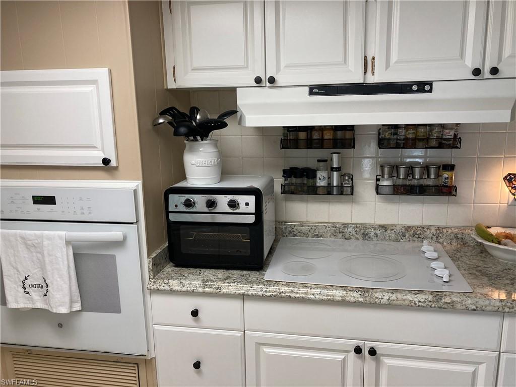 RIVIERA COLONY GOLF ESTATES - Residential