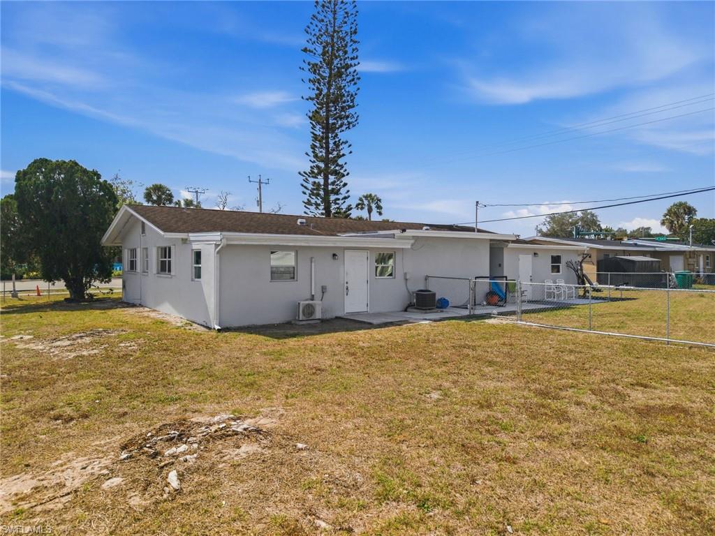 GOLDEN GATE CITY - Residential