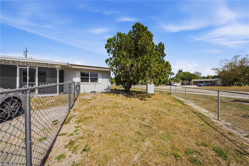 GOLDEN GATE CITY - Residential