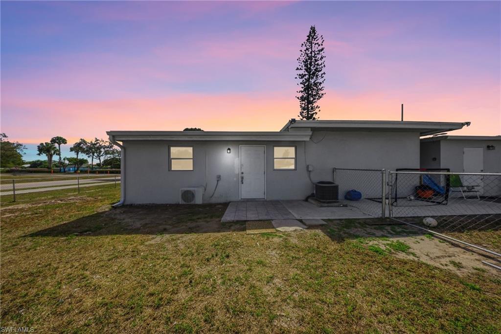 GOLDEN GATE CITY - Residential