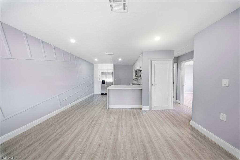 GOLDEN GATE CITY - Residential