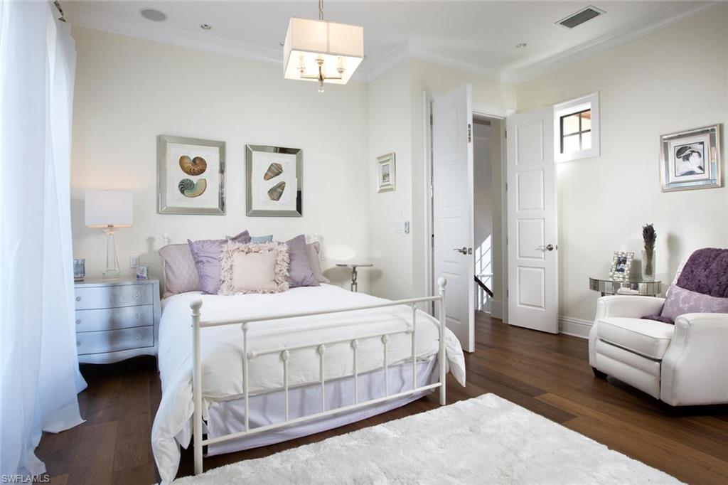 PINE RIDGE - Residential