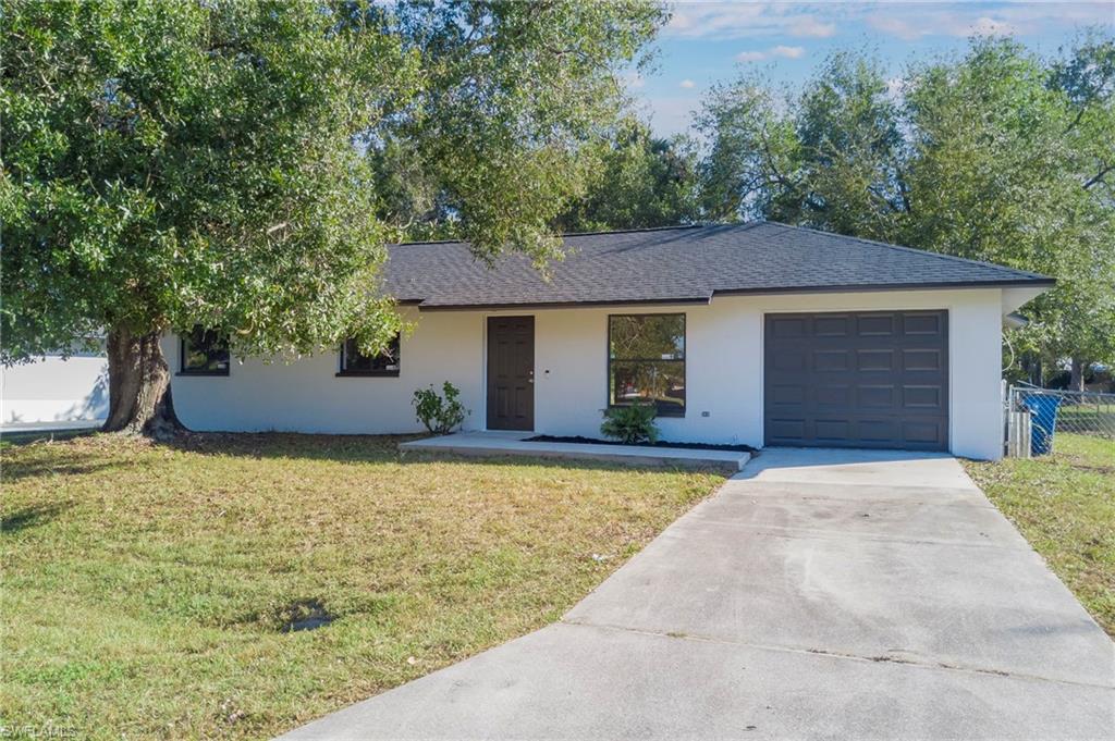 FORT MYERS SHORES - Residential