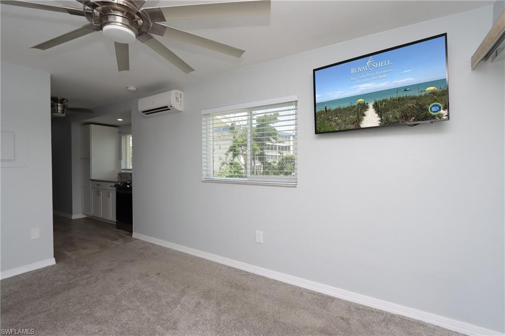 GLADIOLUS GARDENS CONDO ASSN - Residential Lease