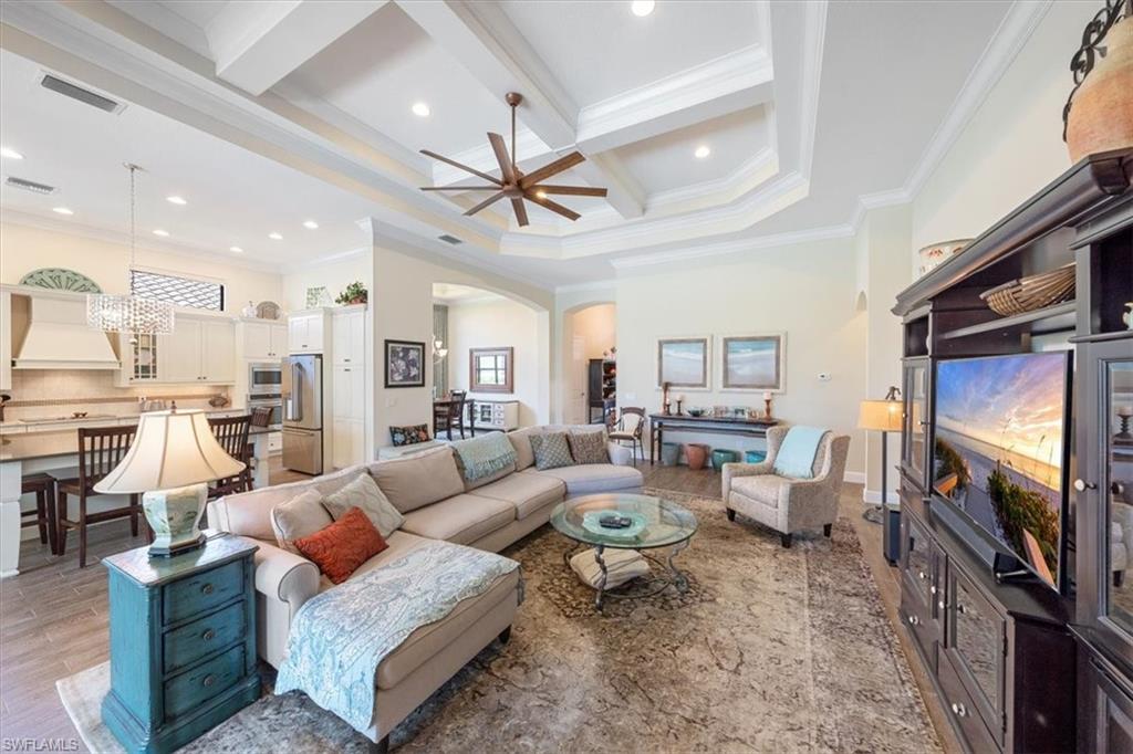 HOLLYBROOK - Residential