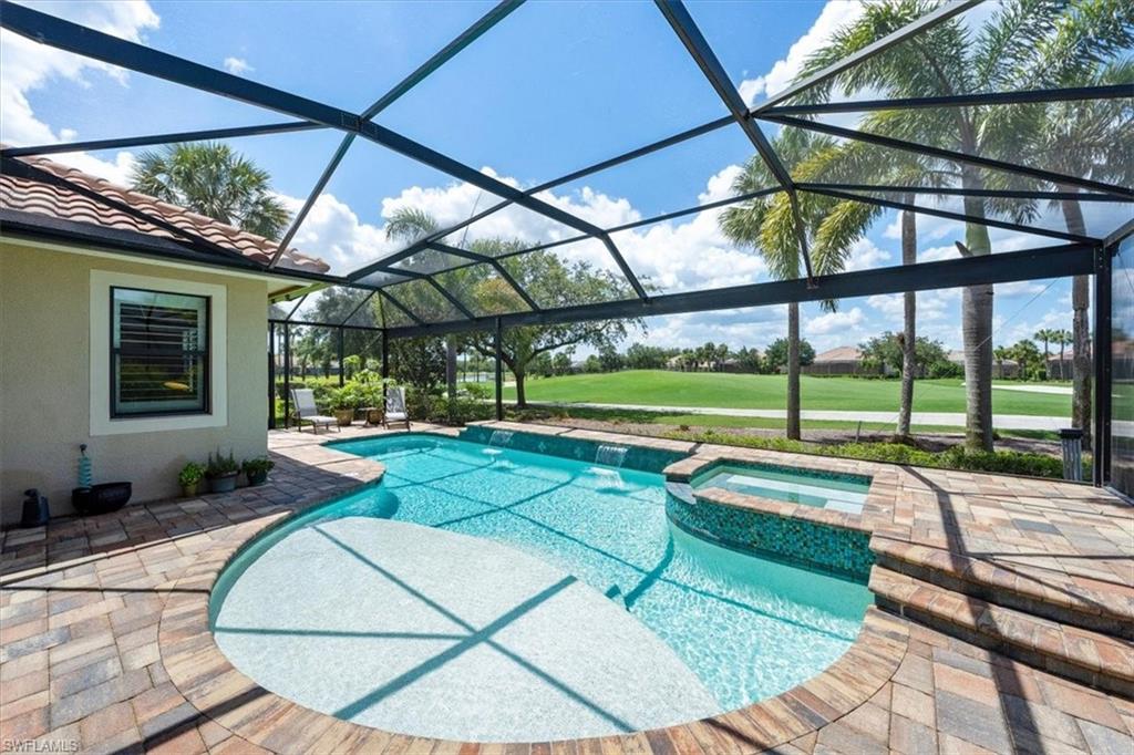 HOLLYBROOK - Residential