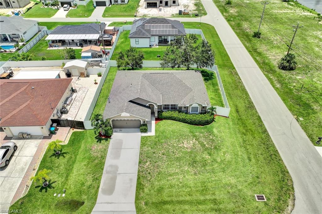 CAPE CORAL - Residential