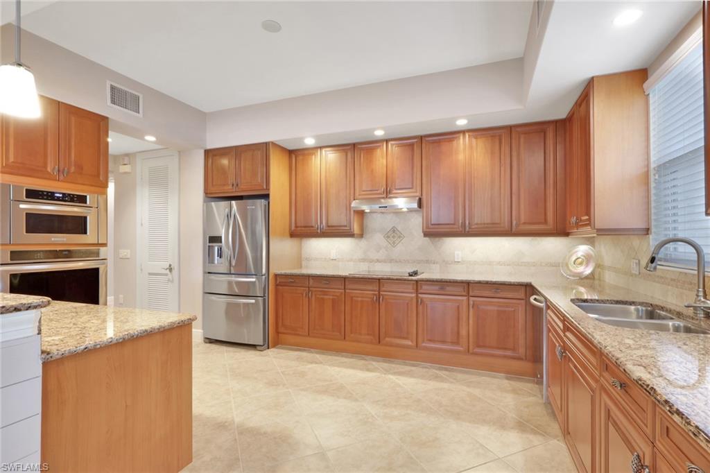 AVELLINO ISLES - Residential