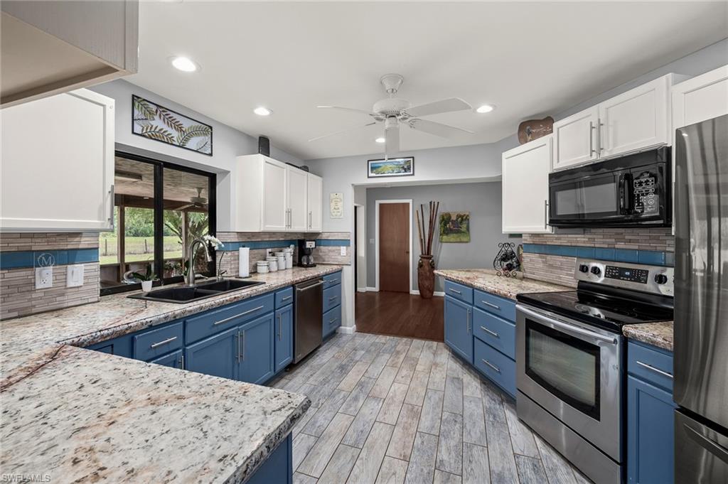 NORTH FORT MYERS - Residential