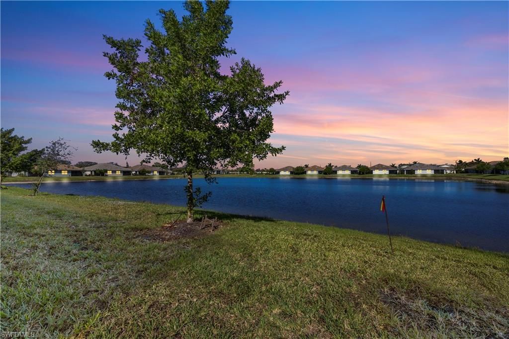 Photo of 1117 Rolling Brook LN, NAPLES, FL 34114 (MLS # 226016010)