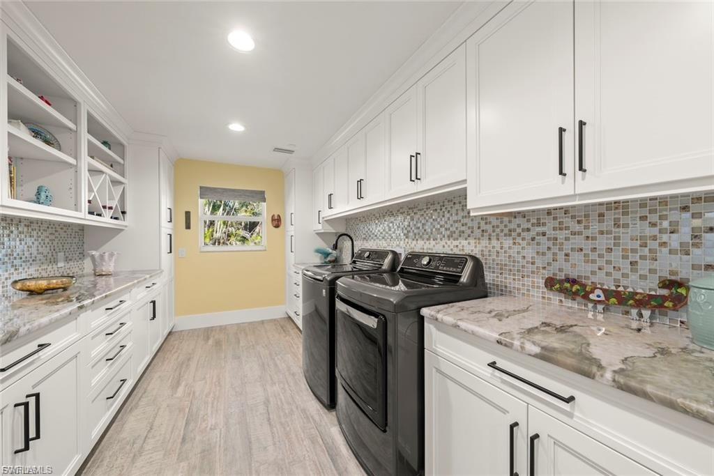 CHATEAUX SUR MER UNREC - Residential