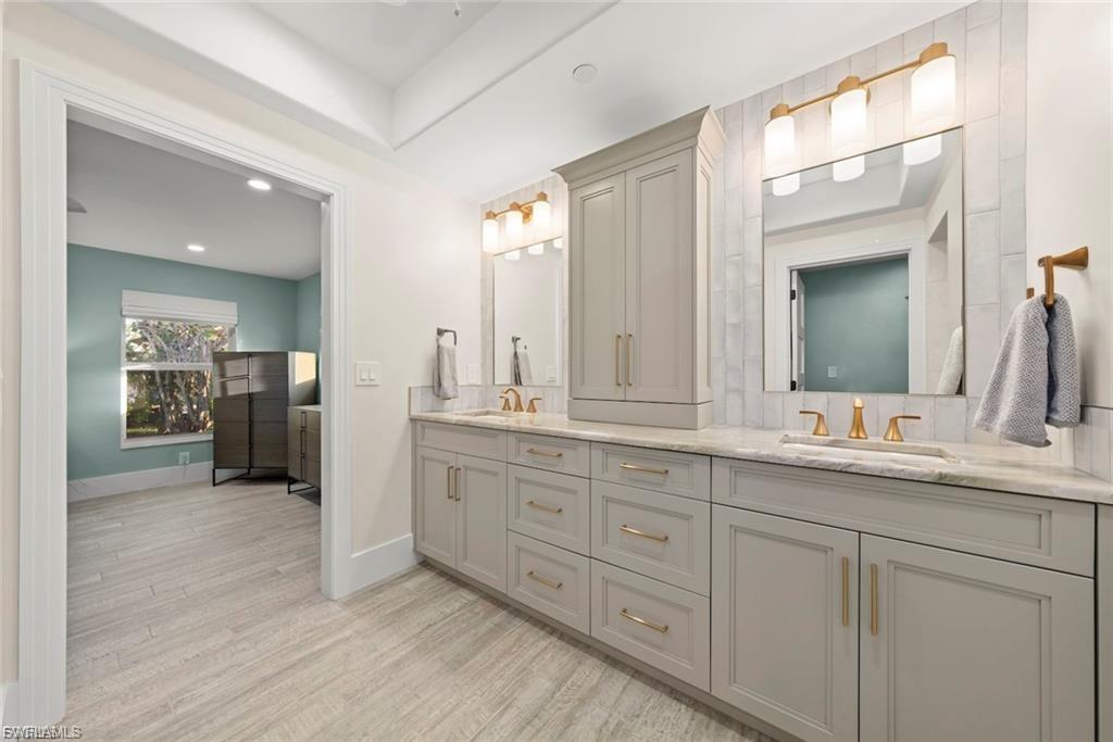 CHATEAUX SUR MER UNREC - Residential