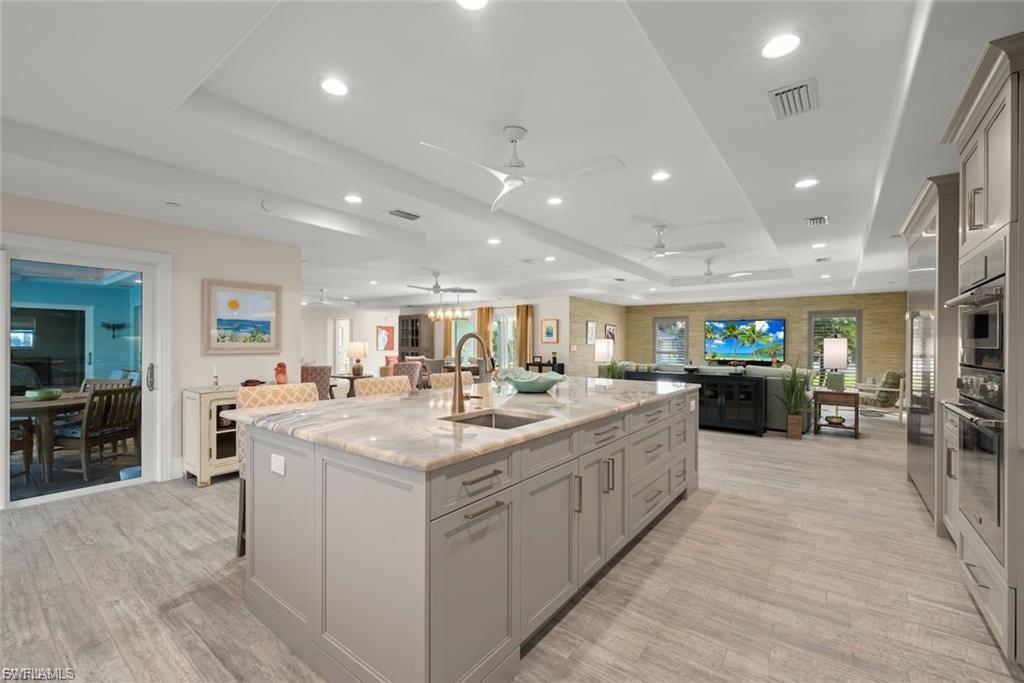 CHATEAUX SUR MER UNREC - Residential