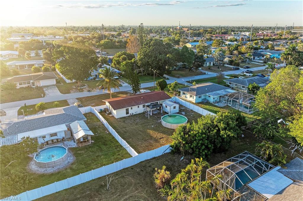 CAPE CORAL - Residential