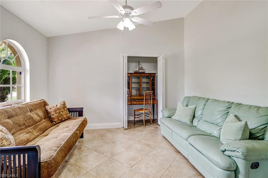 GOLDEN GATE CITY - Residential