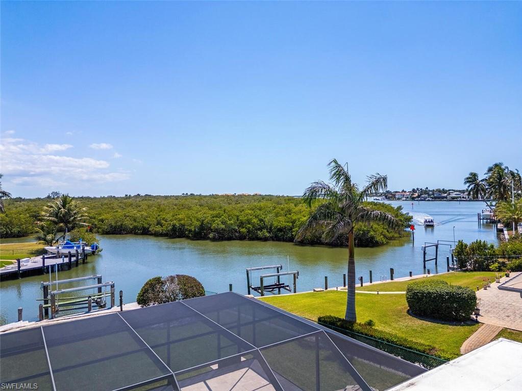 ROYAL HARBOR - Residential