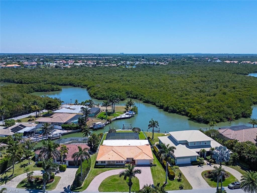 2111 Sheepshead DR