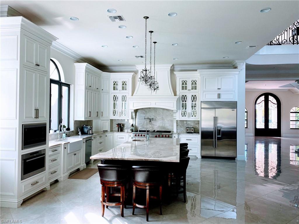 LIVINGSTON WOODS - Residential