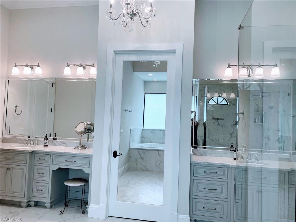 LIVINGSTON WOODS - Residential