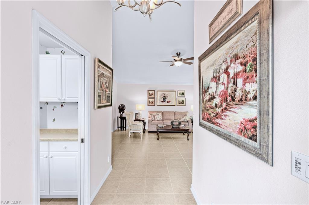 8949 Cascades Isle BLVD