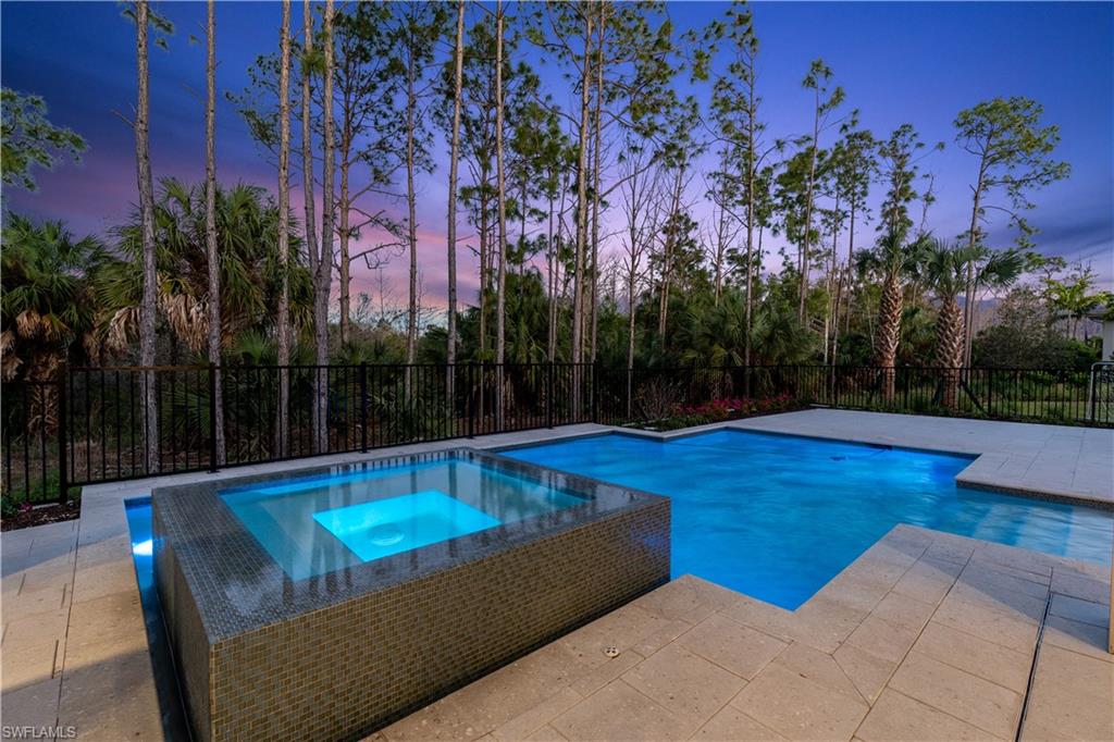 QUAIL WEST - Residential