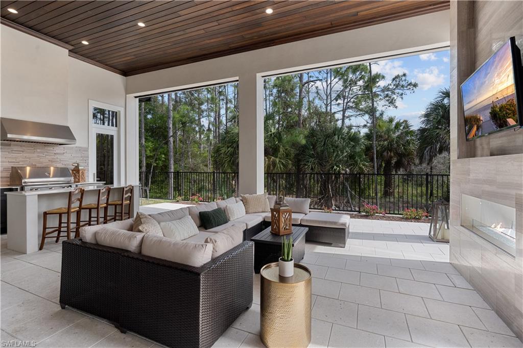 QUAIL WEST - Residential