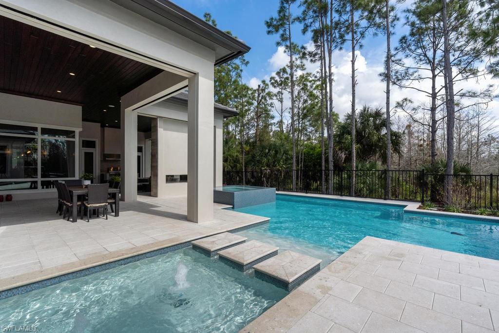 QUAIL WEST - Residential