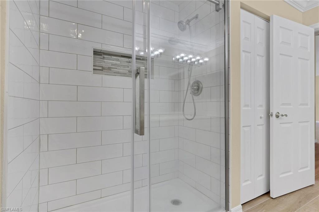 BISCAYNE - Residential