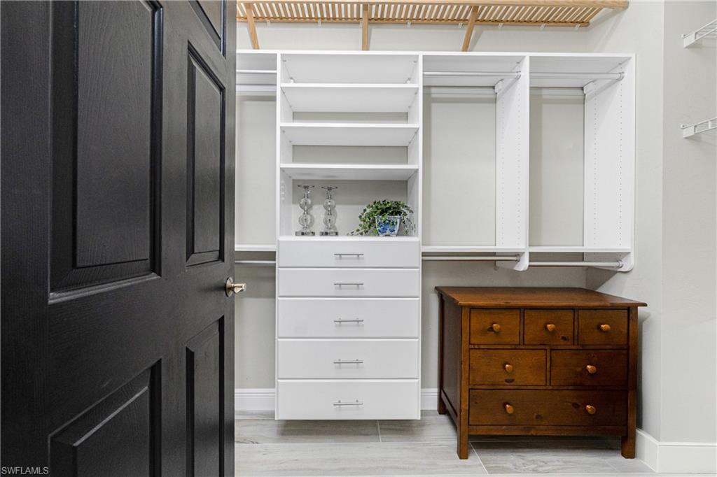 GRANDE ISLE I - Residential