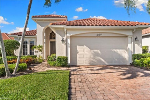 Photo of 12125 Via Cercina DR, BONITA SPRINGS, FL 34135 (MLS # 226038503)