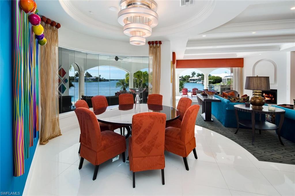 MARCO BEACH - Residential