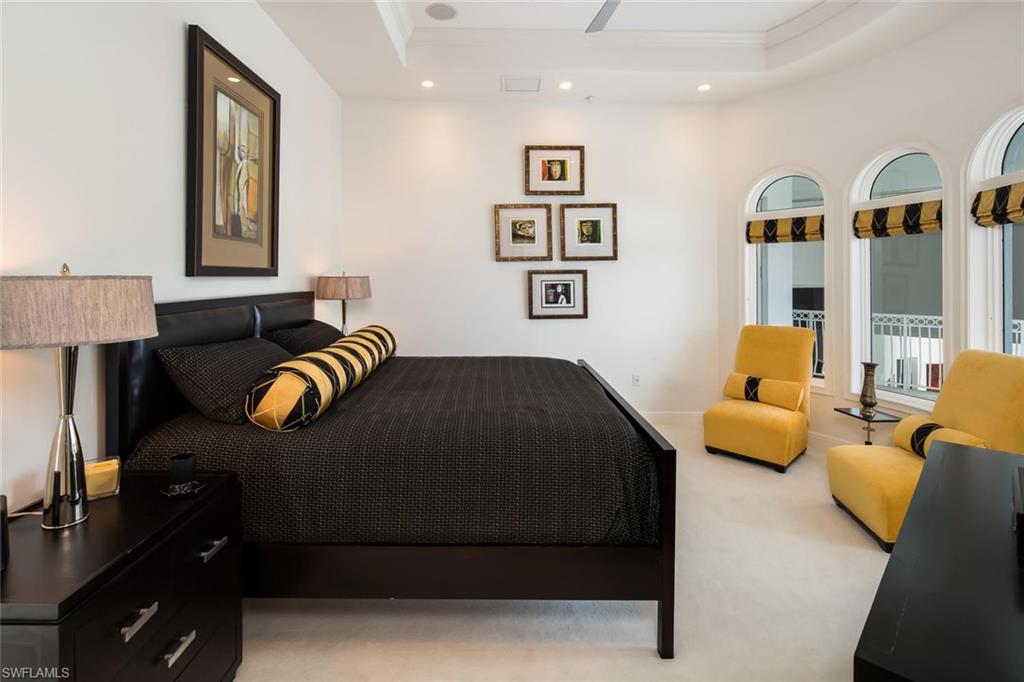 MARCO BEACH - Residential