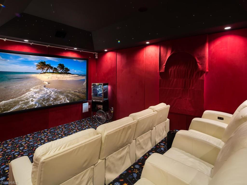 MARCO BEACH - Residential