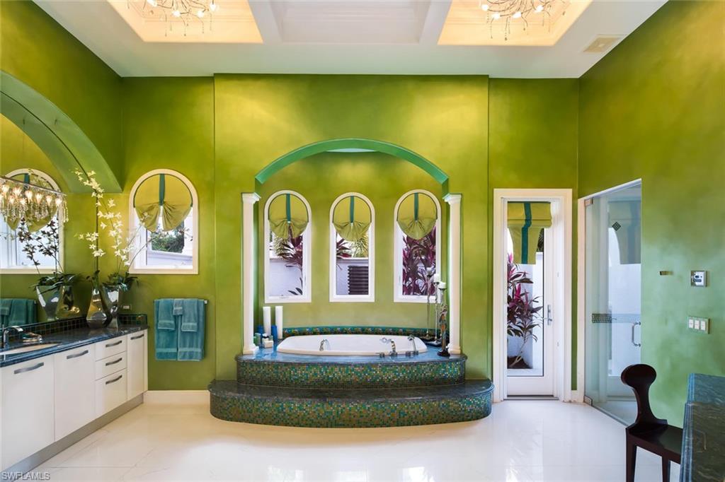 MARCO BEACH - Residential