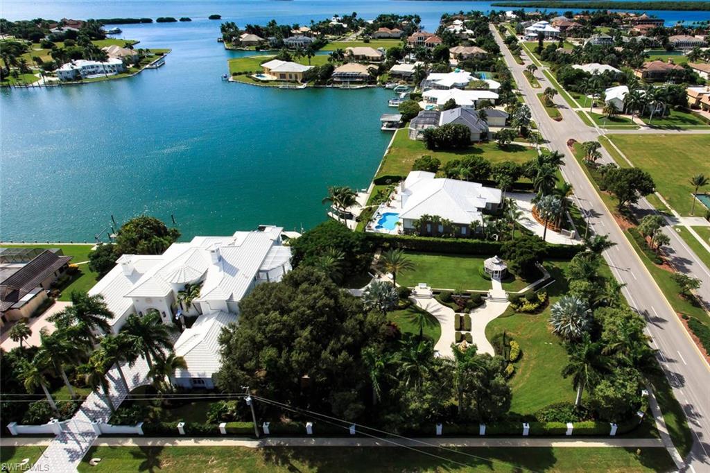 MARCO BEACH - Residential