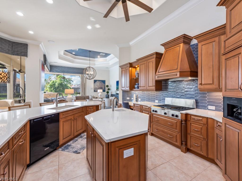 MARCO ISLAND - Residential