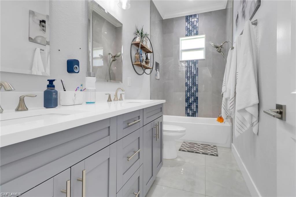 GOLDEN GATE ESTATES - Residential